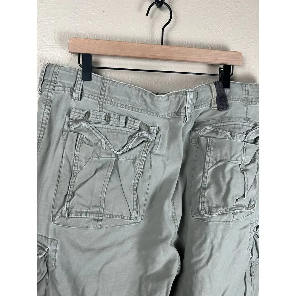 Ecko Unltd Cargo Shorts Mens Size 40 Utility Casual Pockets Camping Outdoors Y2K